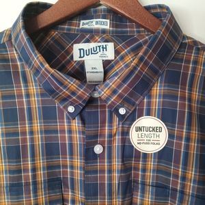 Duluth Trading Co Untucked soft skills standard fit long sleeve button shirt